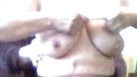 Güzel amatör göt ve bir yapay penis içinde the banyo porno turk turban
